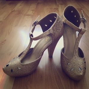 Gold Sparkle T-Strap Heels